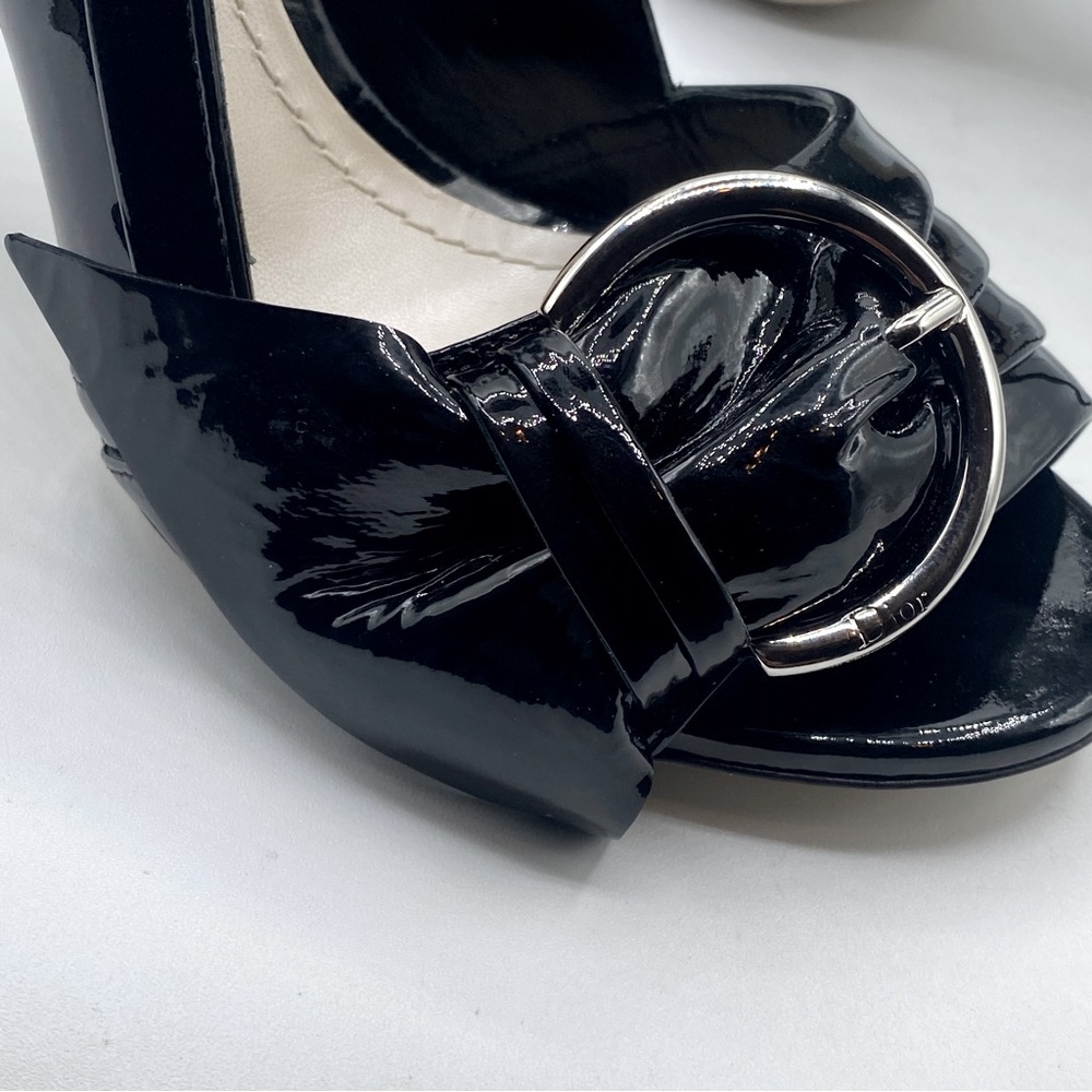 Christian Dior Patent Leather Slingback Heels - Picture 8 of 15